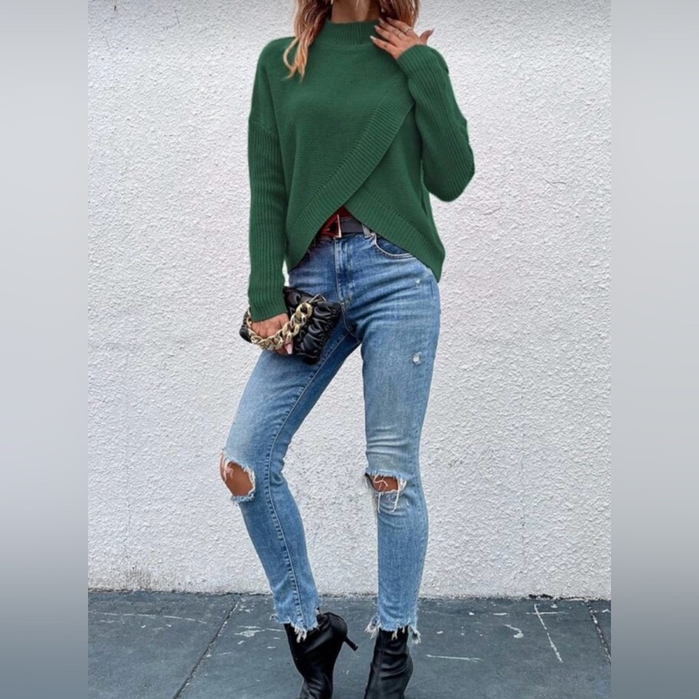 💚 Elegant Green Sweater • Size XL • NWT
